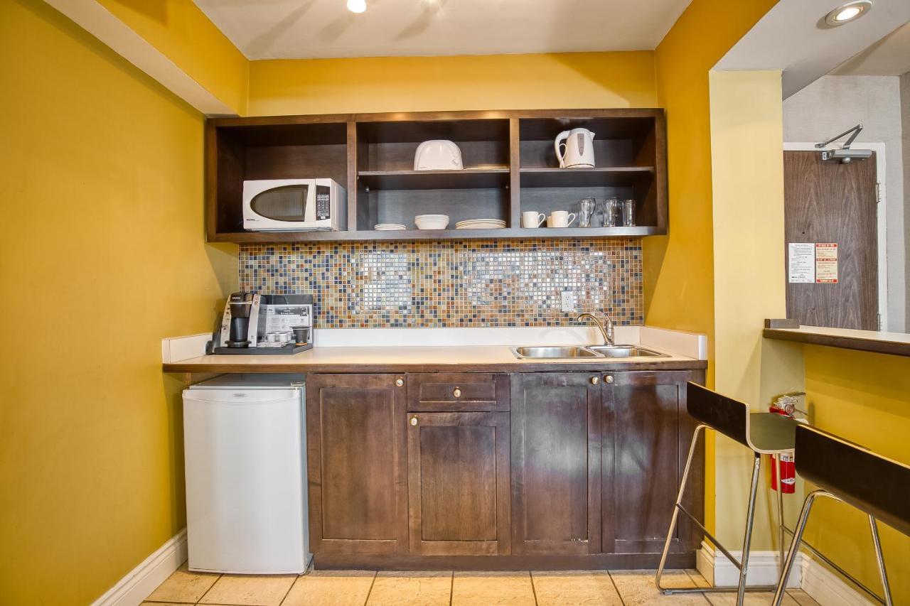 Town Inn Suites Hotel Toronto Ngoại thất bức ảnh