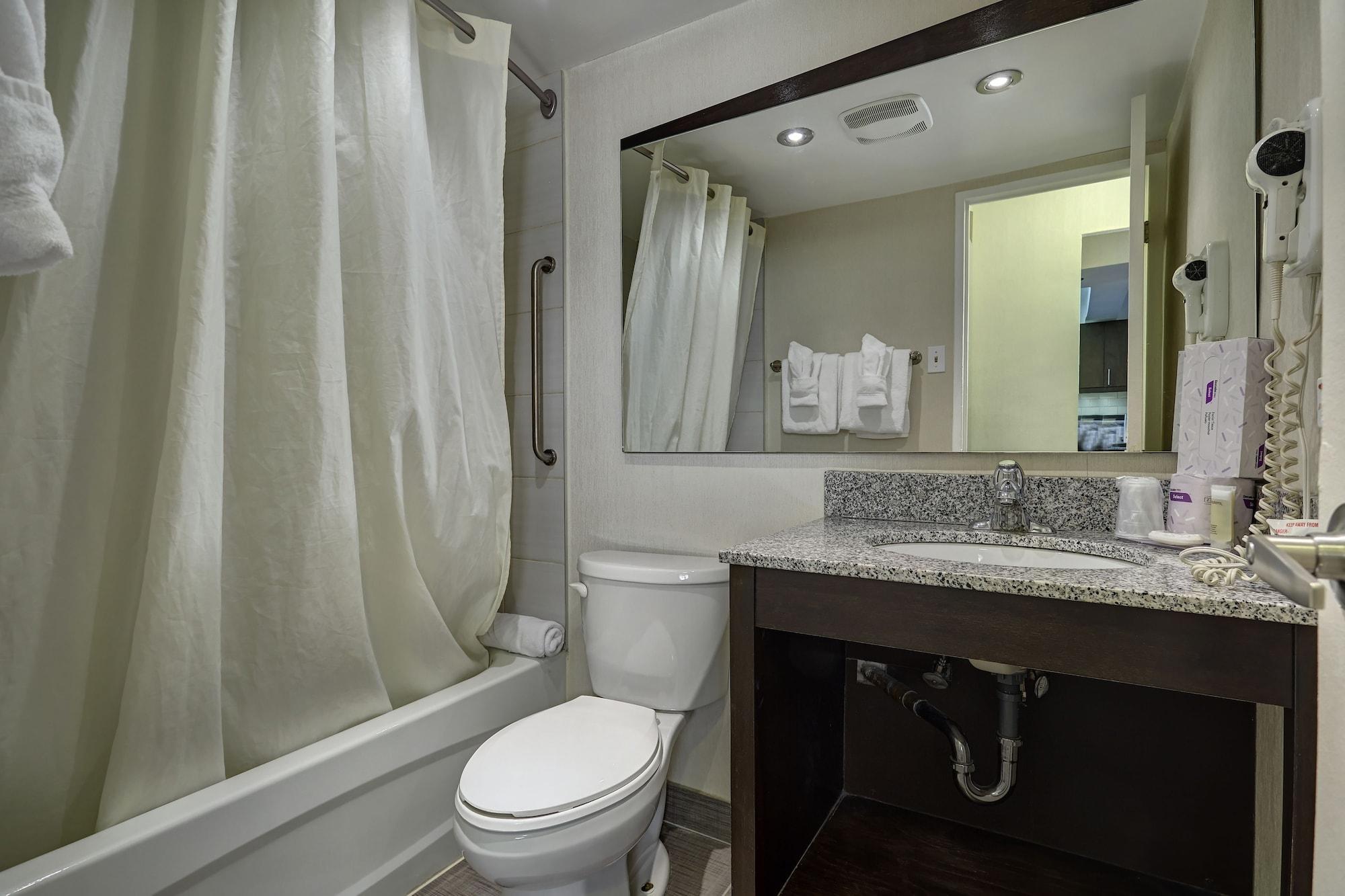 Town Inn Suites Hotel Toronto Ngoại thất bức ảnh