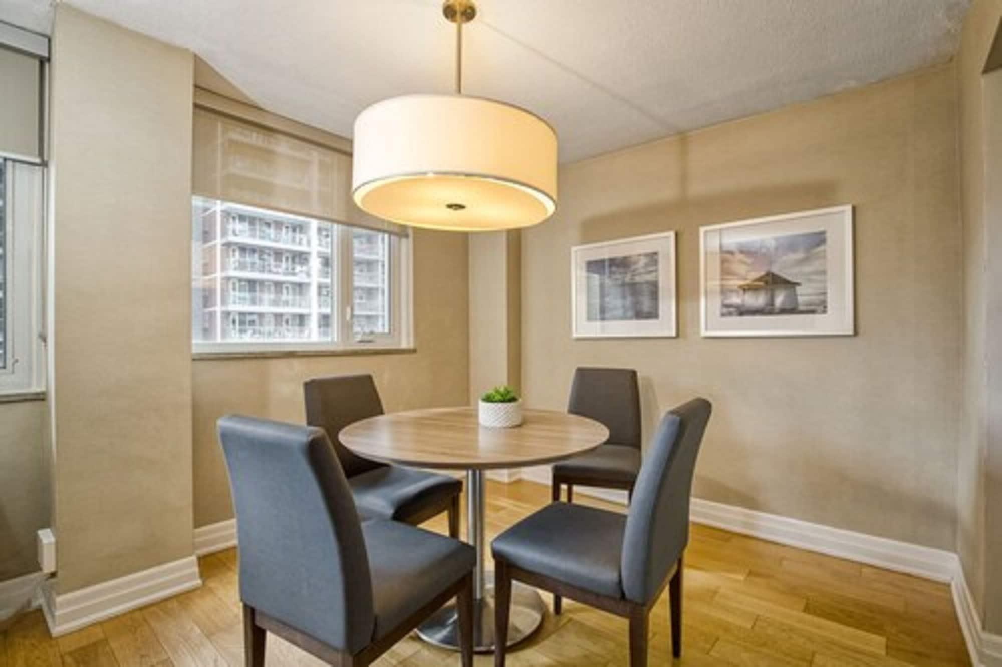 Town Inn Suites Hotel Toronto Ngoại thất bức ảnh